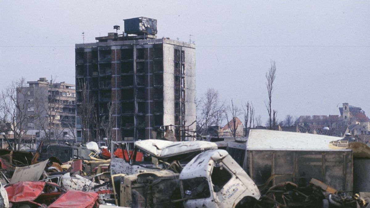 Obklíčením Vukovaru eskalovala válka v Chorvatsku